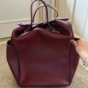 Elegant Burgundy Leather Tote Bag